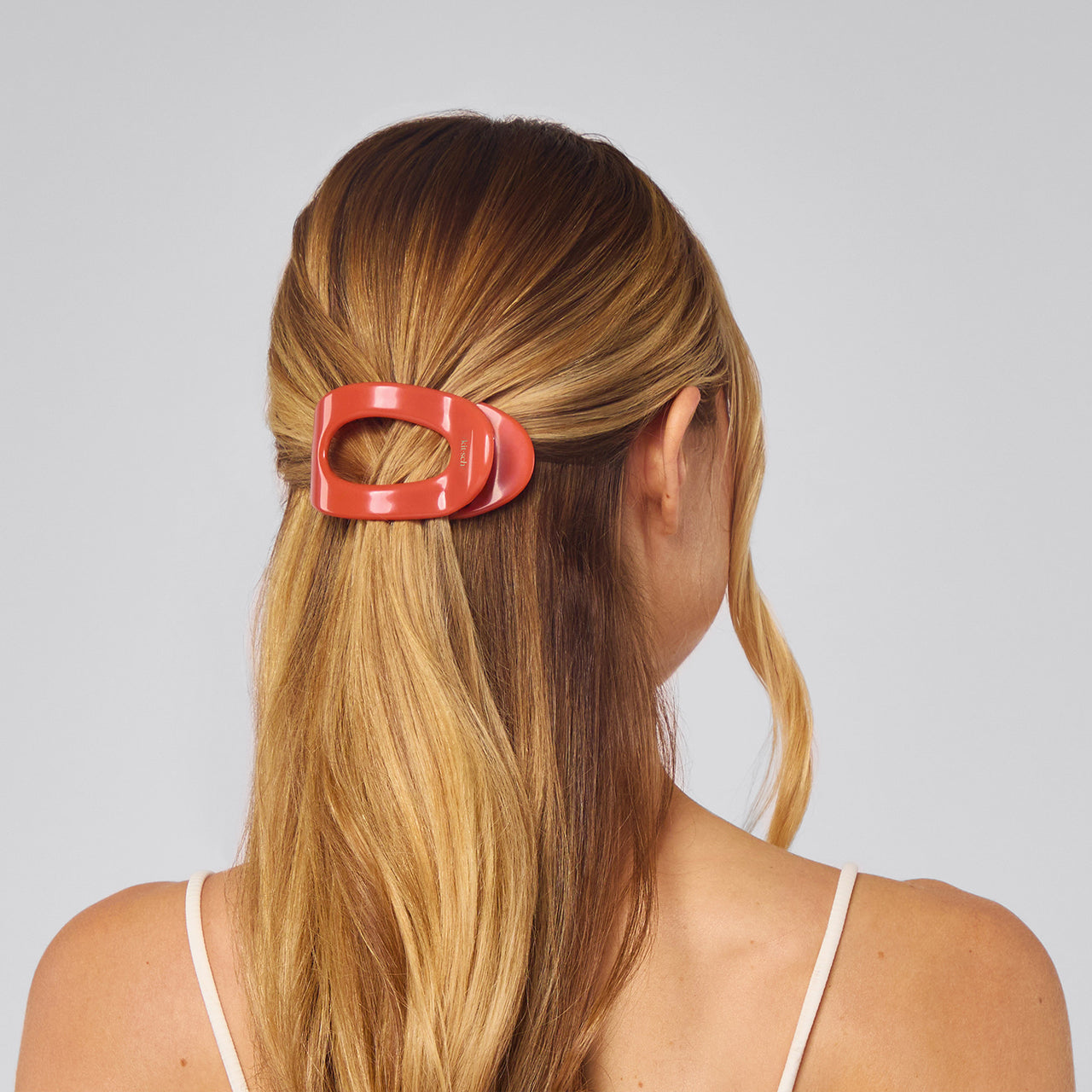 500447-MediumFlatCloudClip-SeasonalCollection-Cherry-Model-1280x1280px