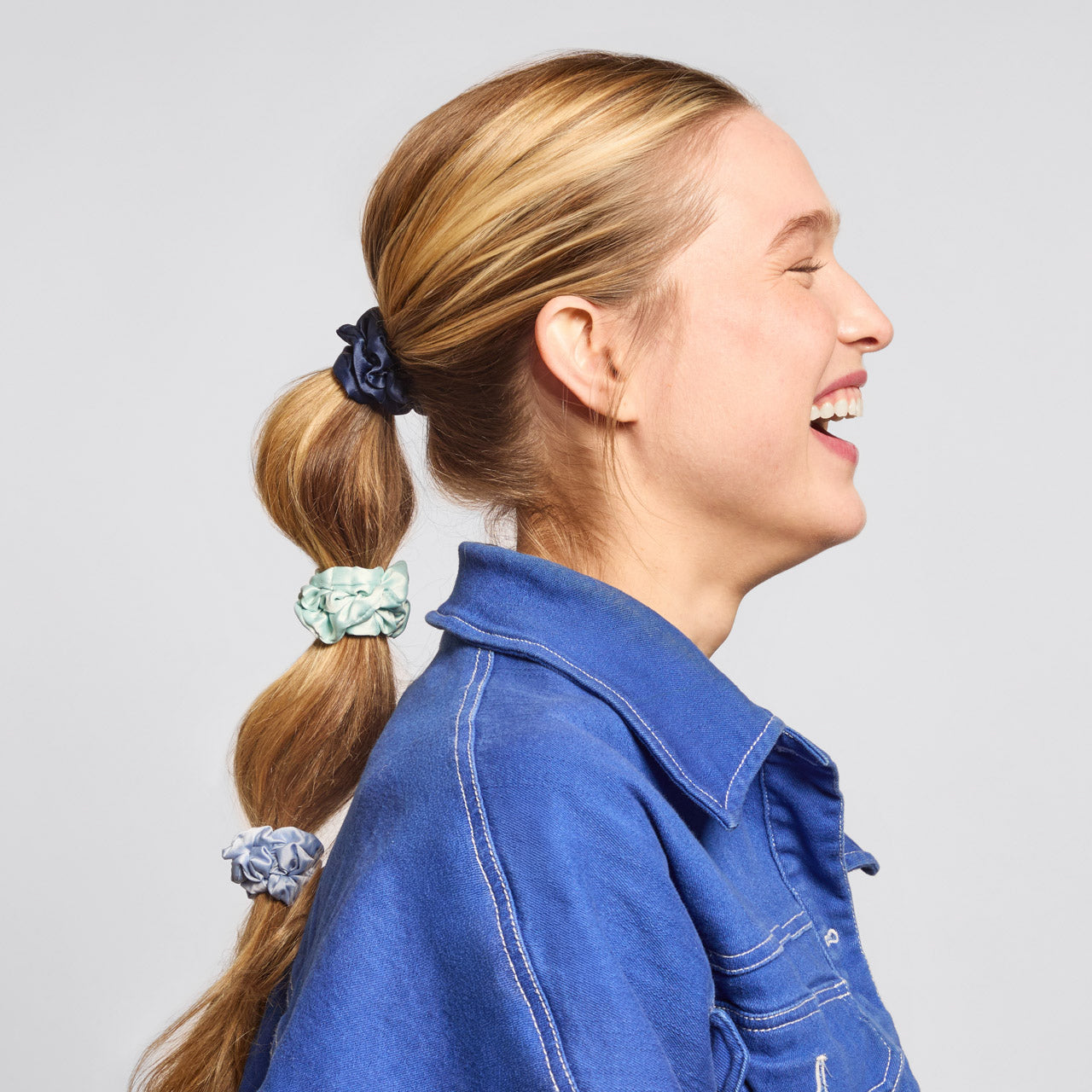 501598-RuchedSatinScrunchies-5pc-Hair-GardenBouquet-Model-3-1280x1280px
