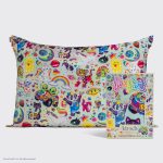 kitsch Lisa Frank x Kitsch Satin Pillowcase in The Fantastic World of Lisa Frank