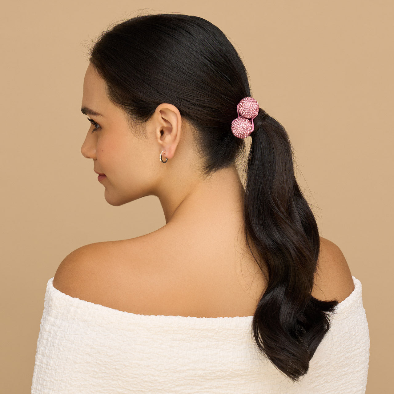 503738-Holiday-BubbleHairTie-2pc-Red_Pink-Model-3-1280x1280px