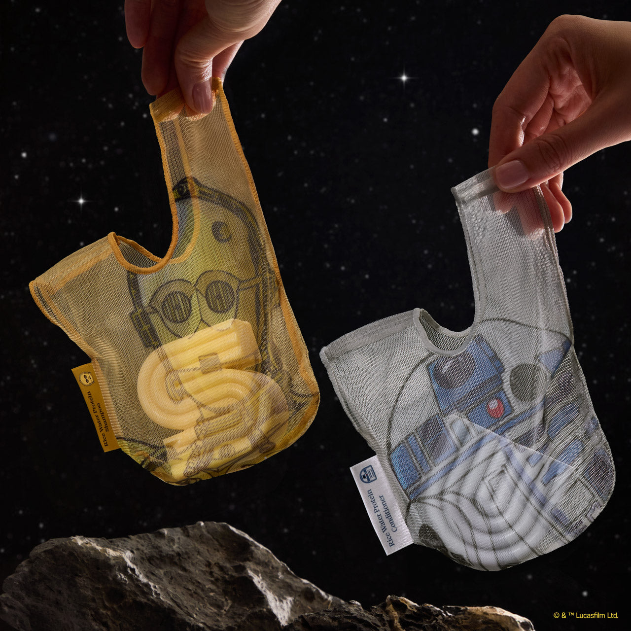 504544-504551-504506-504513-StarWarsxKitsch-CreativeProductShoot-BarSaverBag-Shampoo_Conditioner-1280x1280px_58fb7224-f2bb-439b-9ea5-b37674ffb8bd