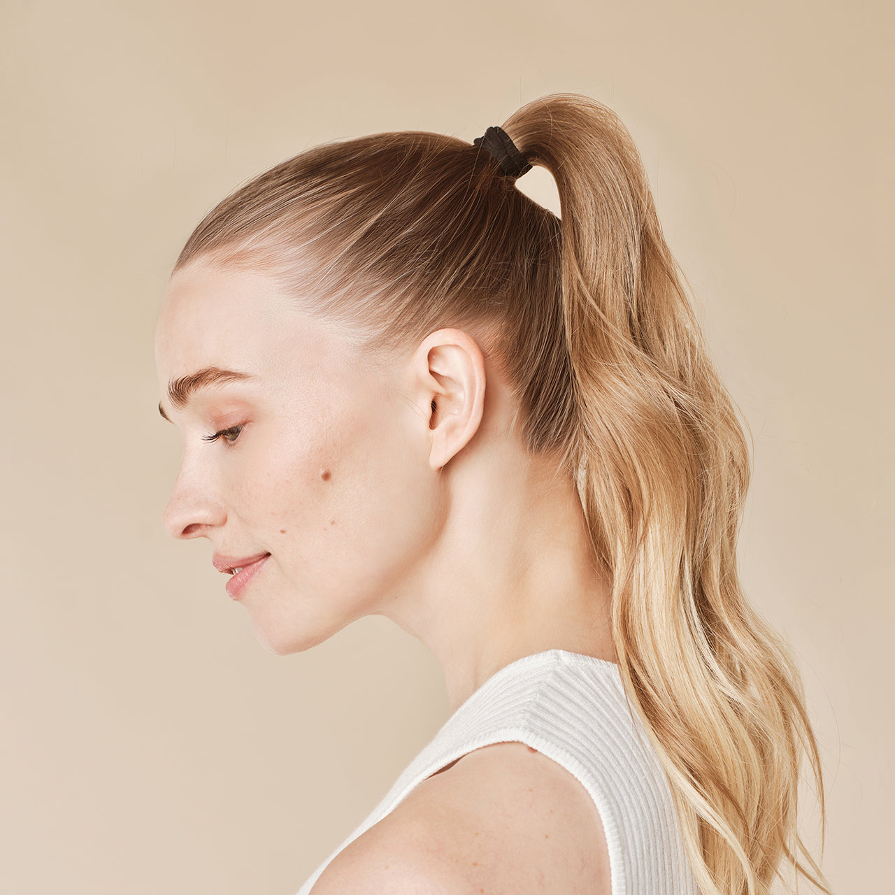 508733_Recycled_Hair_Elastics__Model_1