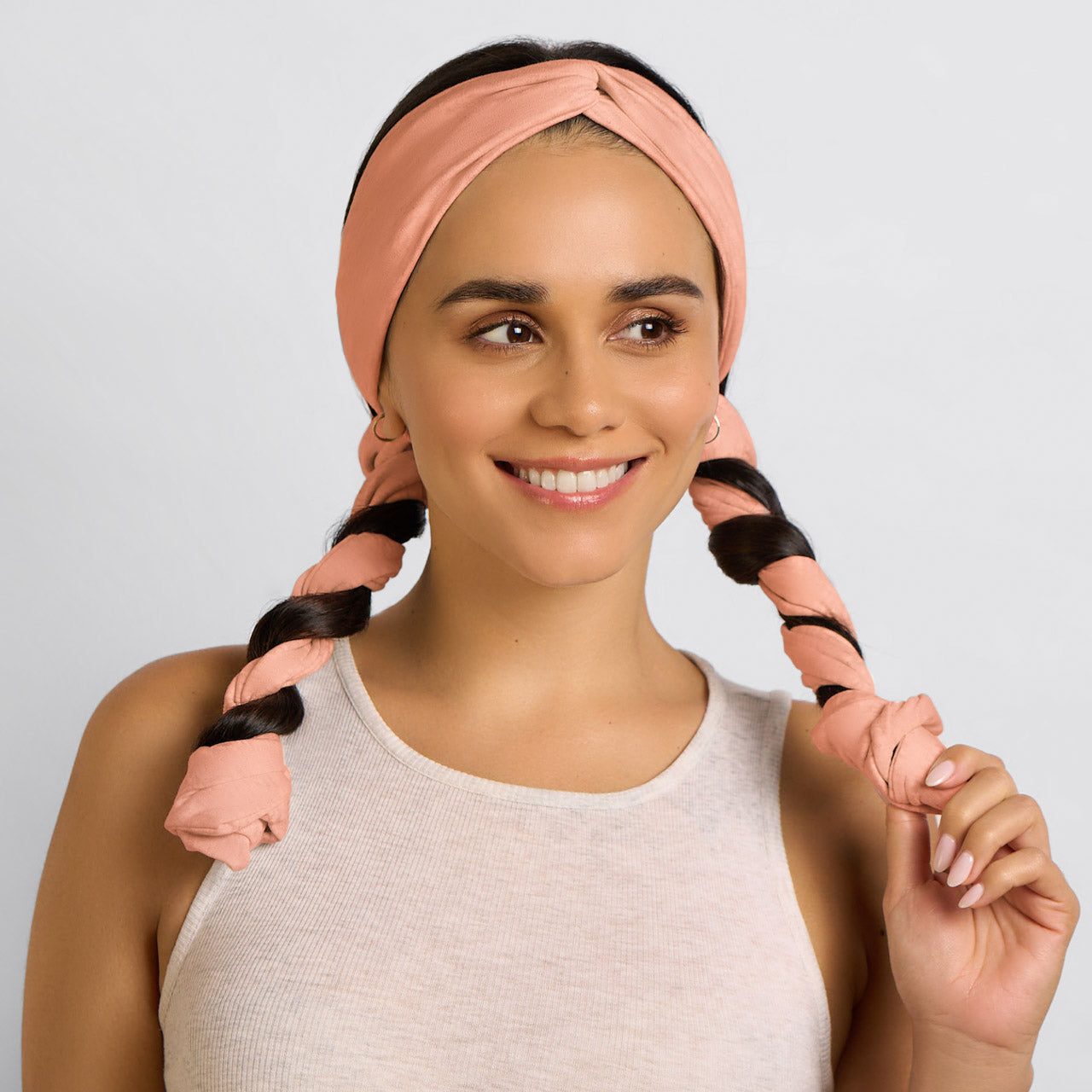 510194-Set_FlowActiveHeadband-Terracotta-Sleep-Model-7-1280x1280px
