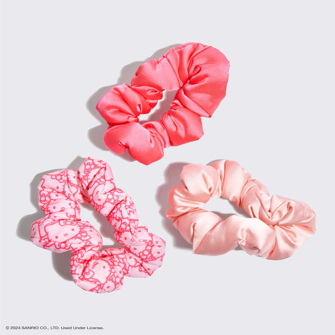 65713-HelloKittyxKitsch-RecycledFabricPuffyScrunchies-3pc-2-300dpi