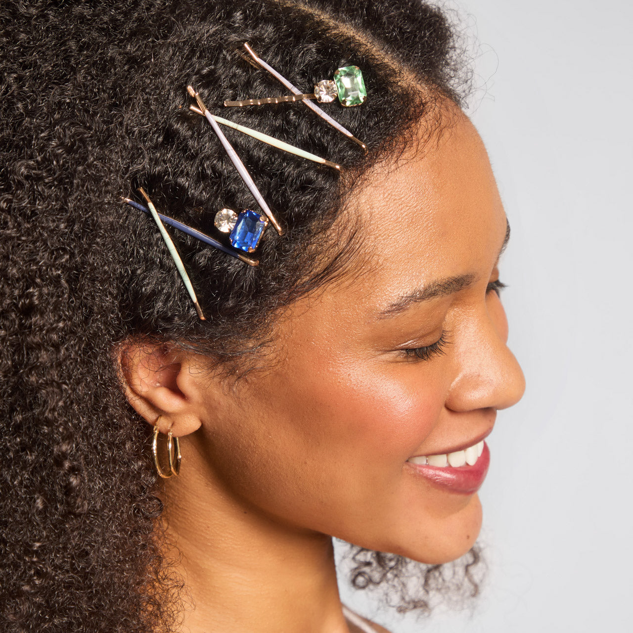 69445-Cloud_GemBobbyPins-8pc-Hair-GardenBouquet-Model-1280x1280px